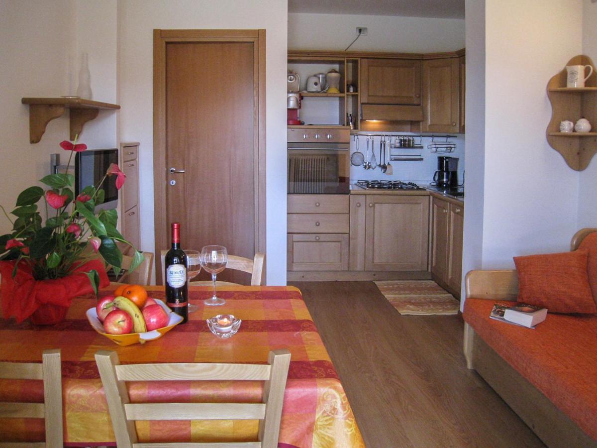 Appartement Borgo Chiaro à Colico Extérieur photo